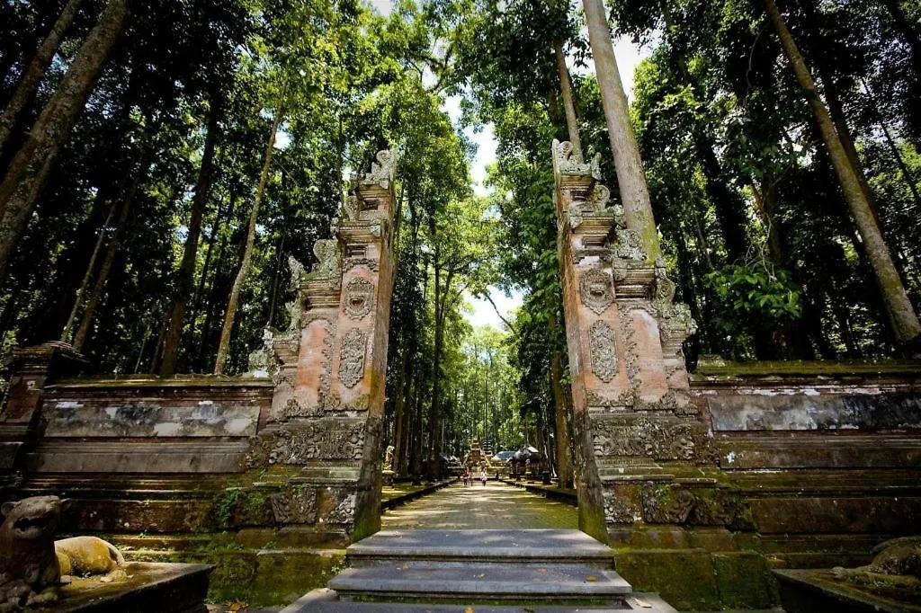 ***** Hotel Villa Tatiapi Ubud Indonesien